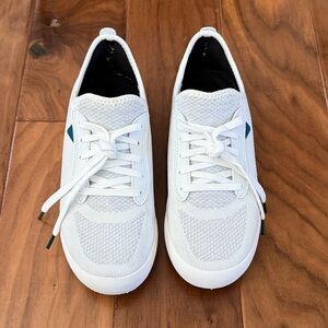 Vessi Weekend White Knit Sneakers with Teal Accent